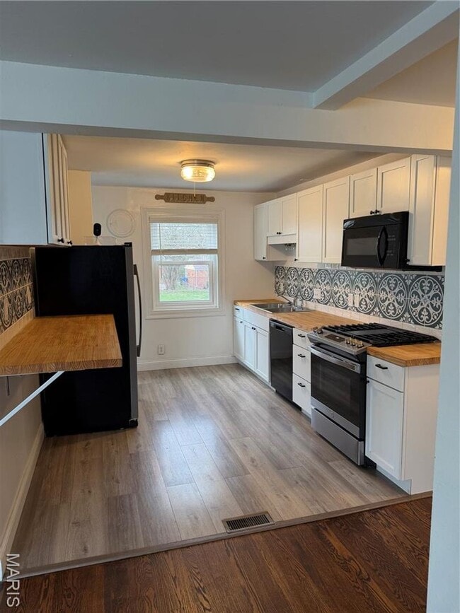 Photo - 1119 NORTH MCNIGHT ROAD | UNIVERSITY CITY 63132