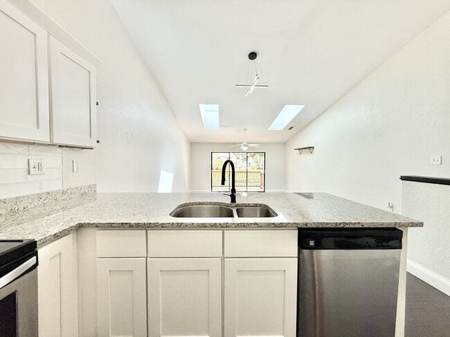 Photo - 6388 93rd Terrace N