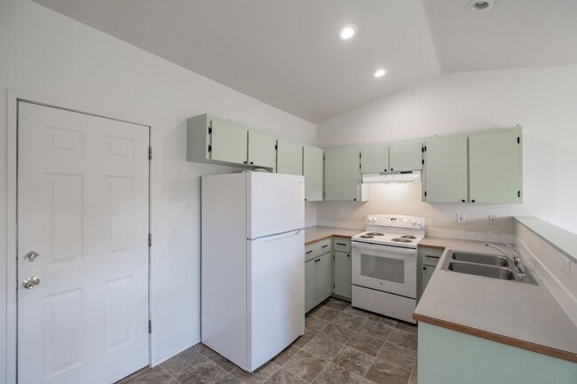 Photo - Hummingbird Duplex Unidad 462-HU