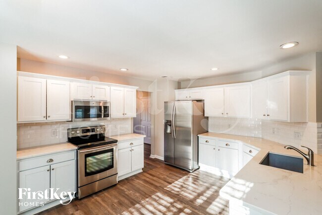 Photo - 201 Muscogee Dr