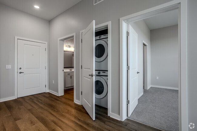 2 Br, 2 Ba - 1,120 SF (Dakota)