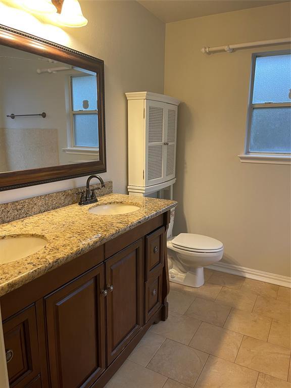 Building Photo - 8838 Fondren Village Dr Rental
