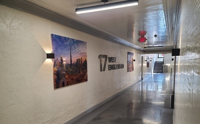 Photo - 17 W Englewood Ave