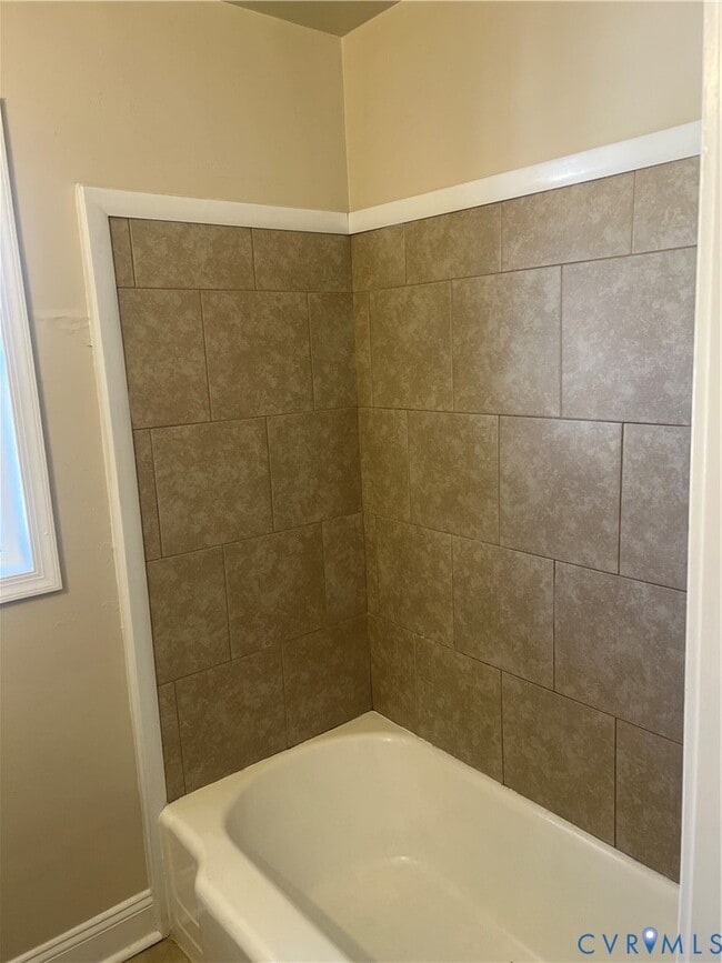 Photo - 101 Monticello Dr