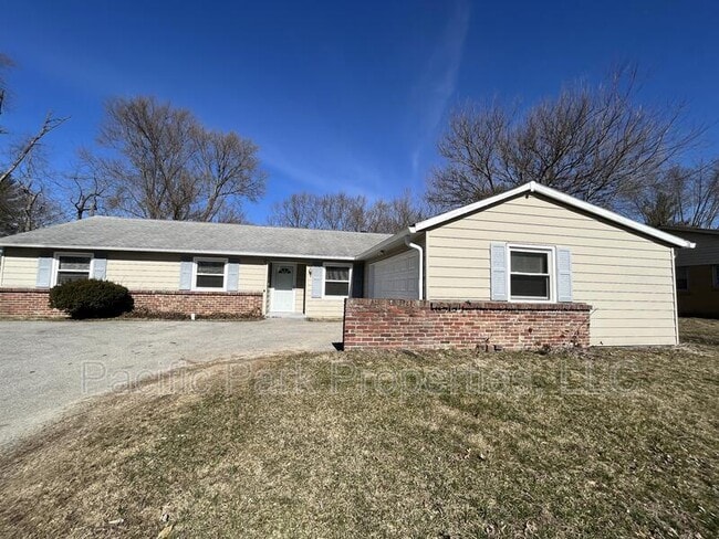 Photo - 11020 McDowell Dr