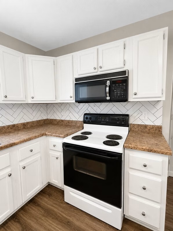 Photo - 322 N 24th St
