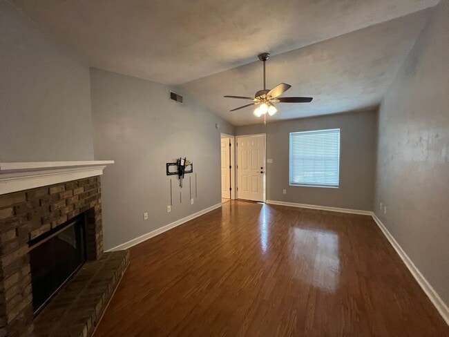 3007 Richview Park Cir W