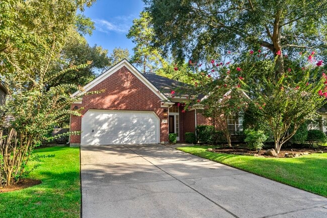 Photo - 31 Canoe Birch Pl