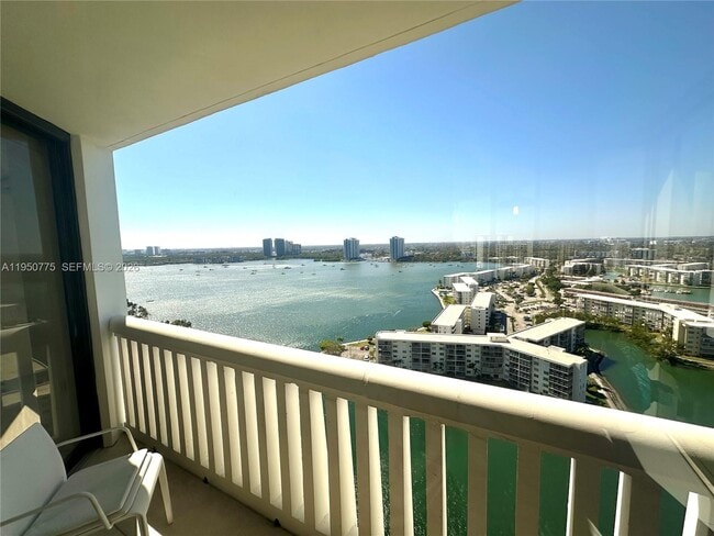 Photo - 1000 W Island Blvd Unit 2410