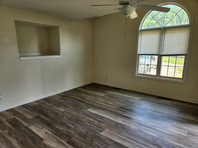 Photo - 3 bed 2 bath -Blackstone-Fort Pickett area