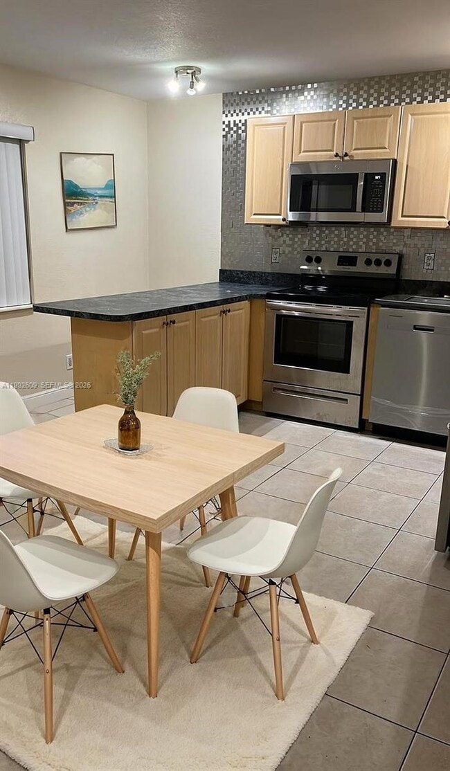 Photo - 1309 NE 16th Terrace Unidad 1