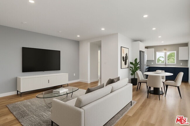 Building Photo - 6350 Willoughby Ave Unit 11 Rental
