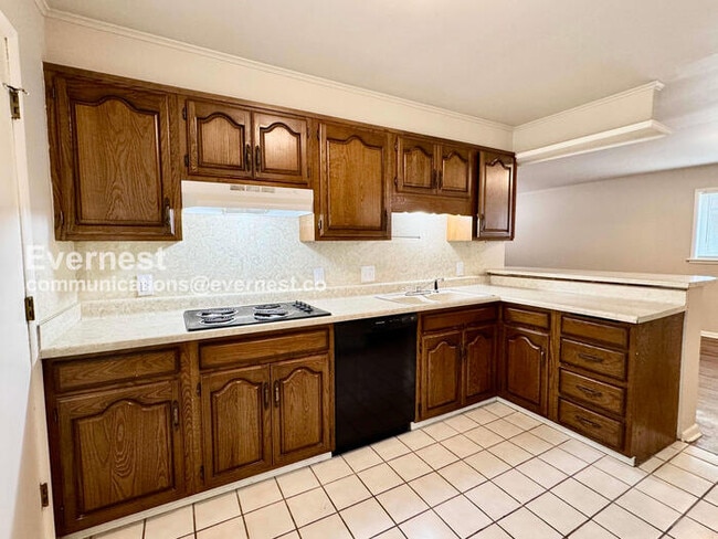 Photo - 5764 E 24th St