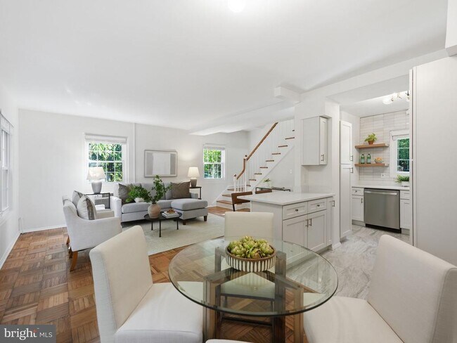 Photo - 1661 Preston Rd