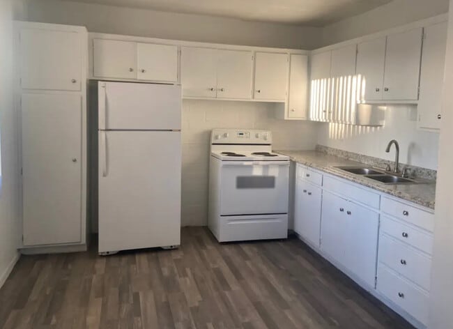 The Onyx Apartments