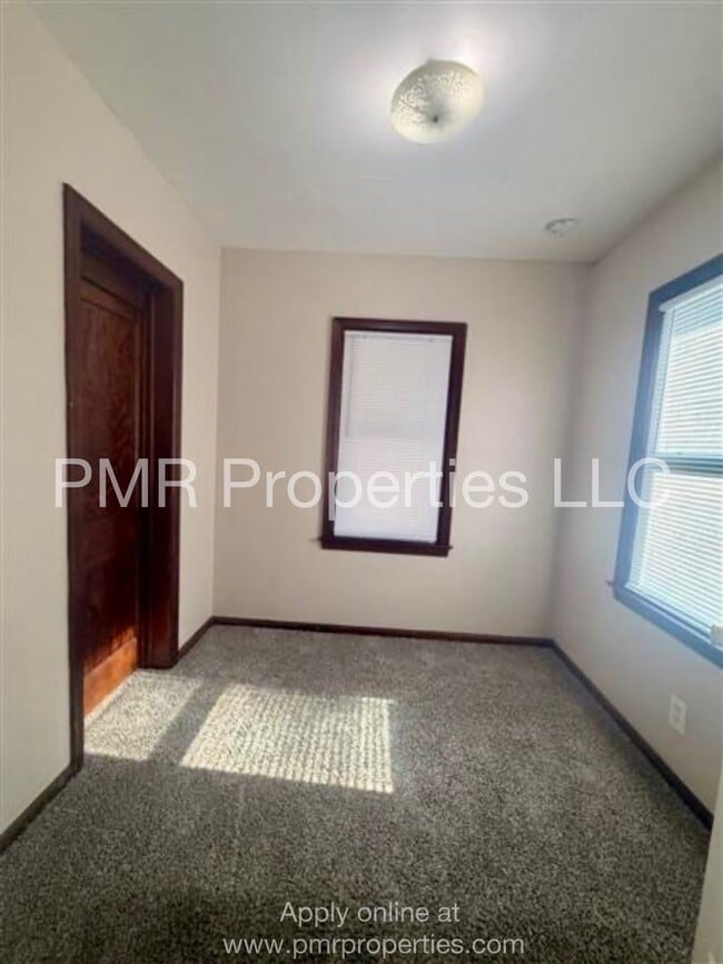 Photo - 3 Bedrooms/ 1 Bathroom House