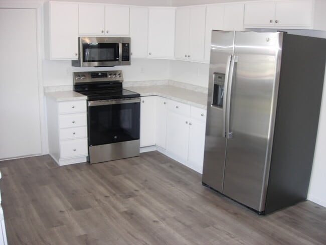 Photo - 150 Hillshafer Dr Apartment Unit 148