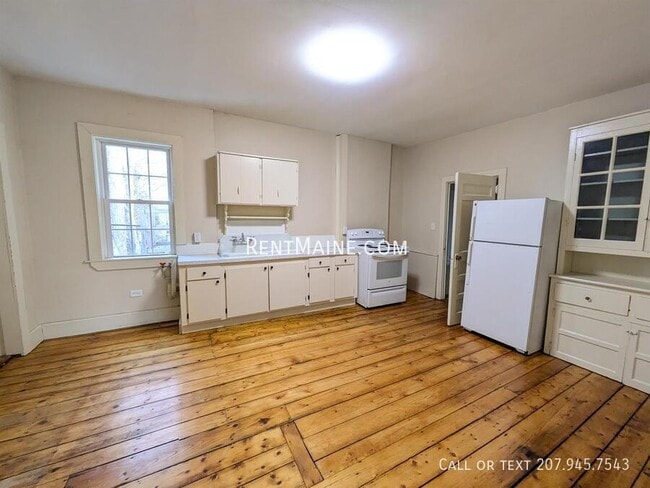 Photo - 3 Cushing St Unit 2