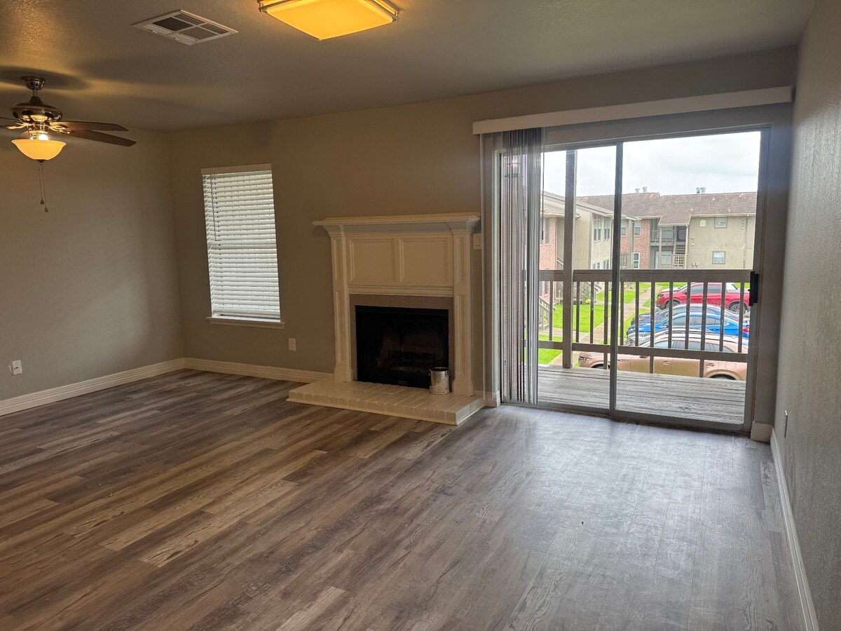 Photo - 418 Garland Dr Unidad 244