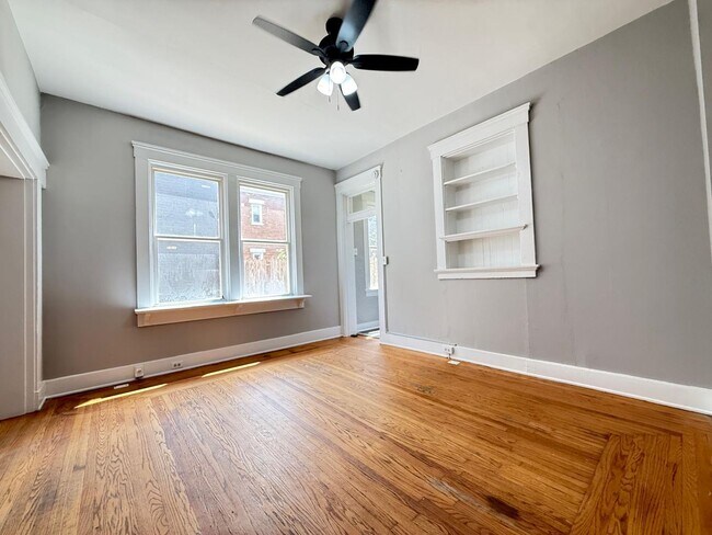 Photo - 942 Columbia St Unit 942 Columbia Street  1