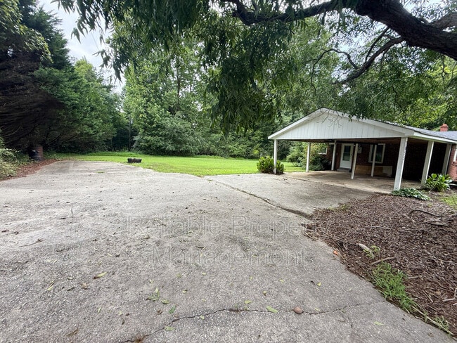 Photo - 2055 Old U.S. Hwy 70