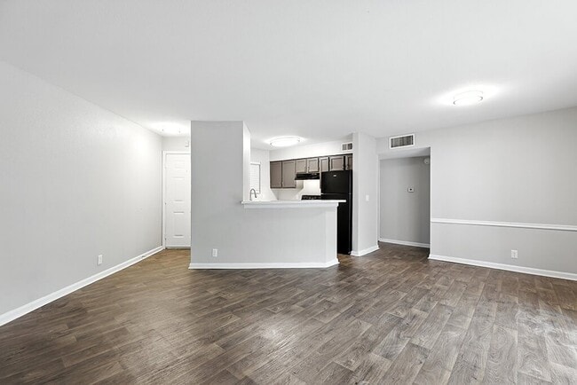 Photo - Newport Apartment Homes