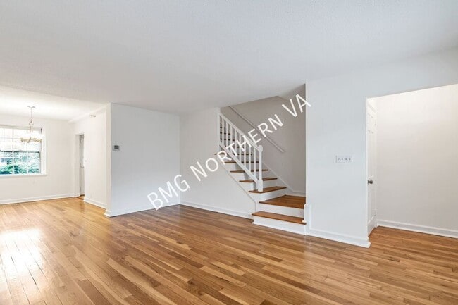 Photo - 3612 S Taylor St