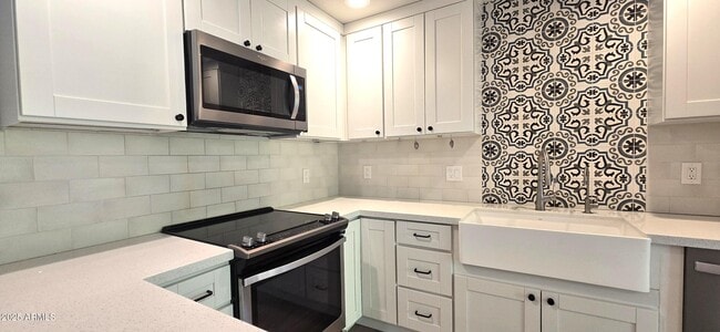 Photo - 5525 E Thomas Rd Unidad G12