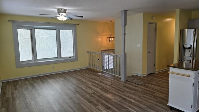 Photo - 22 Smokey Creek Cove