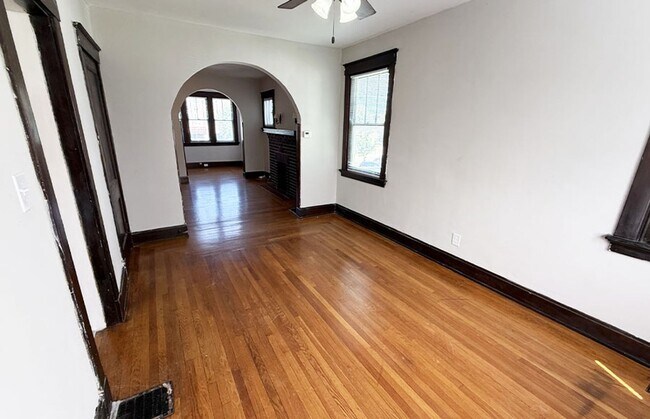 Photo - 2904 Jefferson Ave