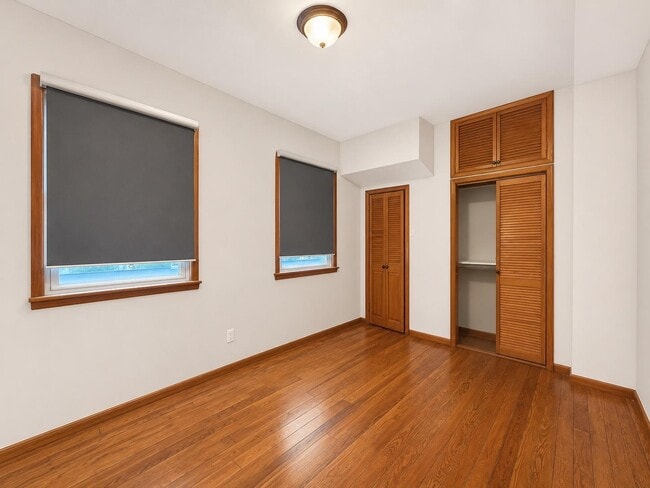 Photo - 38 W 53rd St Unit 1