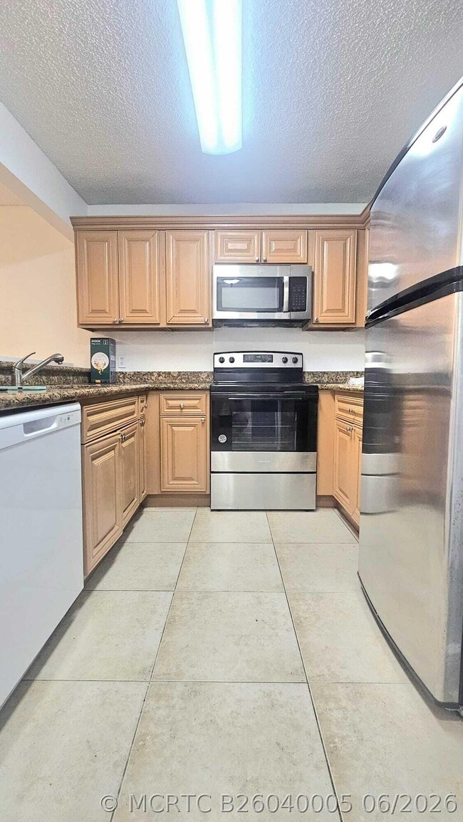 Building Photo - 1641 Balfour Point Dr Unit A