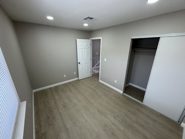 Building Photo - Beautifully Remodeled 2-Story Unit B