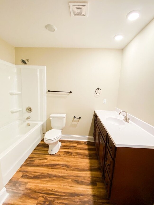 Photo - 102 Meadow Ln Unit 102 Meadow  C