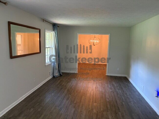 120 Riley Ct