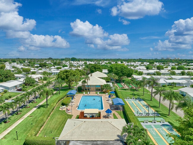 Photo - 520 SW 18th St