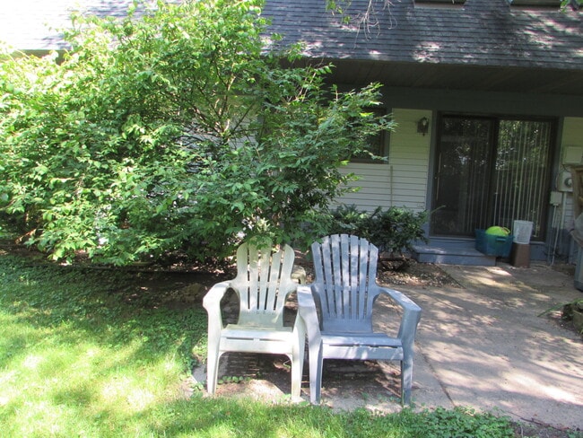 Photo - 7653 Farmington Way