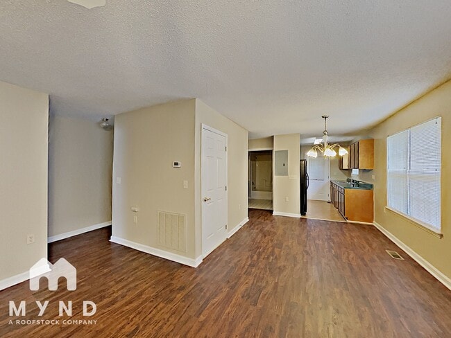 Photo - 202 Jubilee Dr