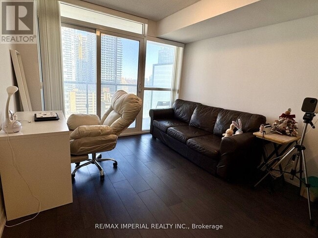 Photo - 125 Redpath Ave Unit 1802