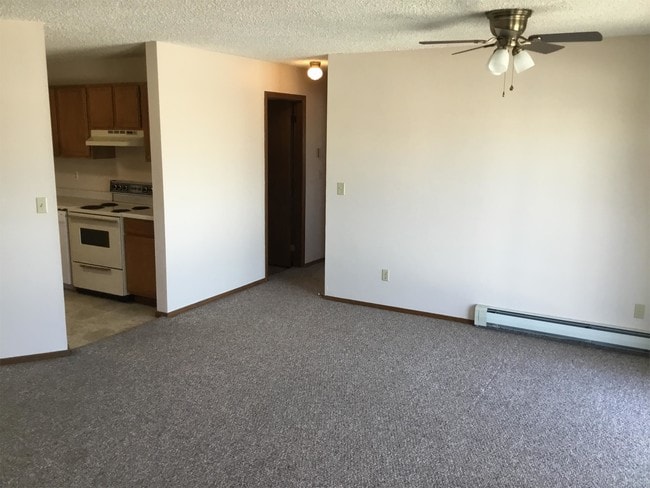 Photo - 1112 Portland Dr