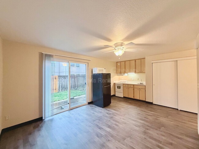 Photo - 4244 SW Laducer Pl