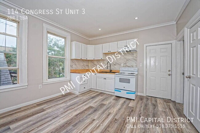 Building Photo - 114 Congress St Unit 3 Rental