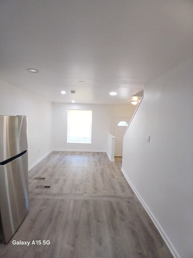 Photo - 69 Slocum St