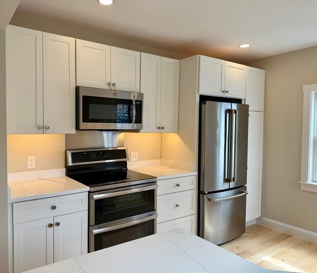 Building Photo - 15 River St Unit 1