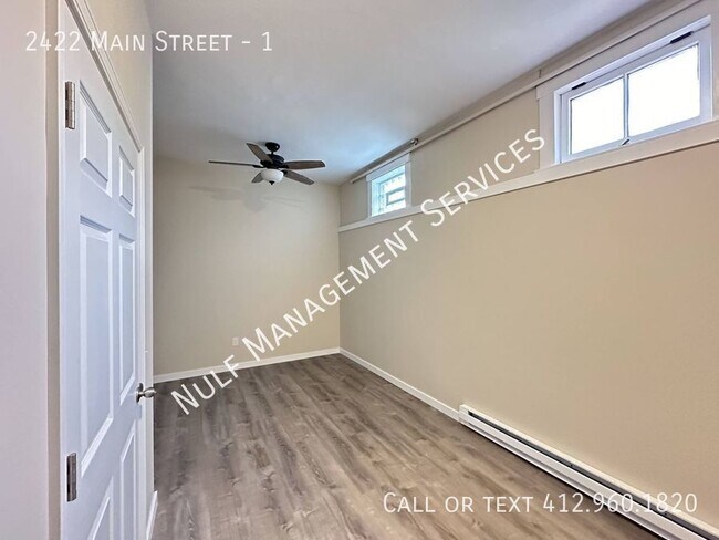 Photo - 2422 Main St Unit 1