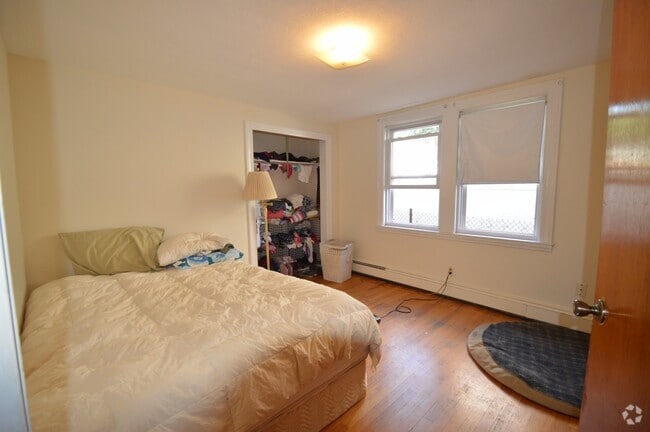 Building Photo - 69 West St Rental