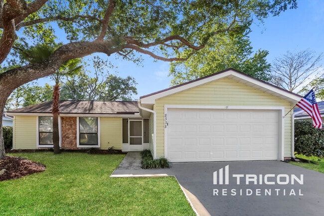 Building Photo - 8338 Knotts Landing Dr E Rental