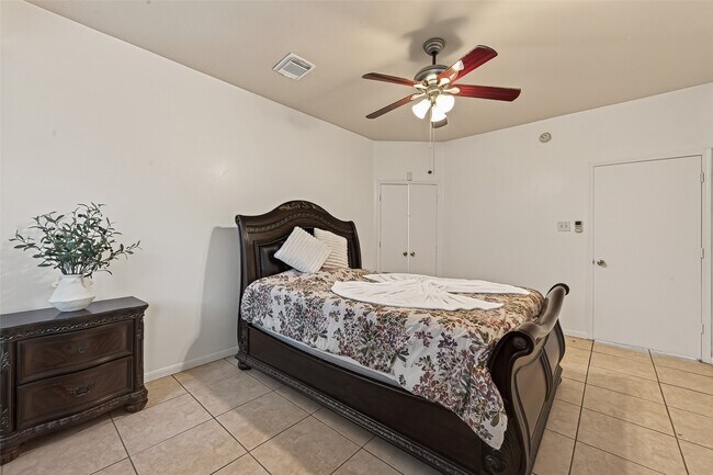 Photo - 16315 April Ridge Dr