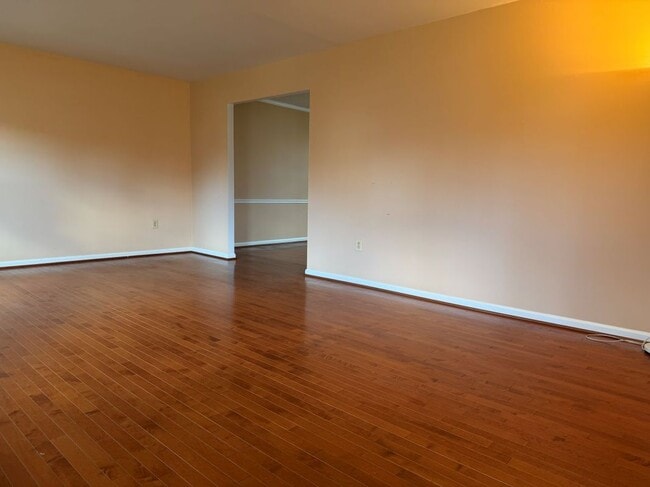 Photo - 7818 Attleboro Dr