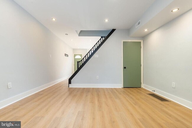 Photo - 3120 Tilton St